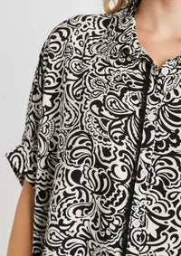 Two Tone Abstract Print Boxy Cut Split Neck Button Down Shirt