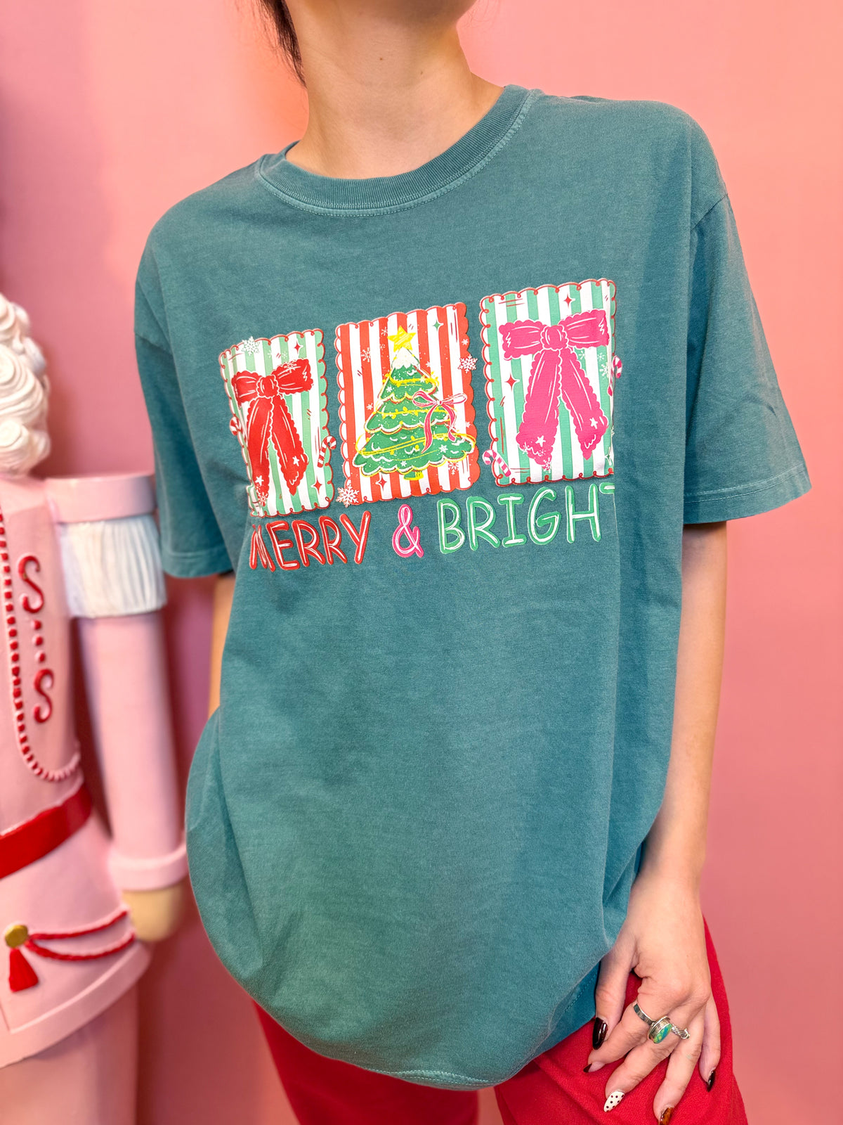Merry & Bright Bow Graphic Tee