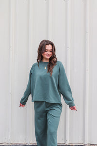 Scuba Crewneck Pullover & Pants Set