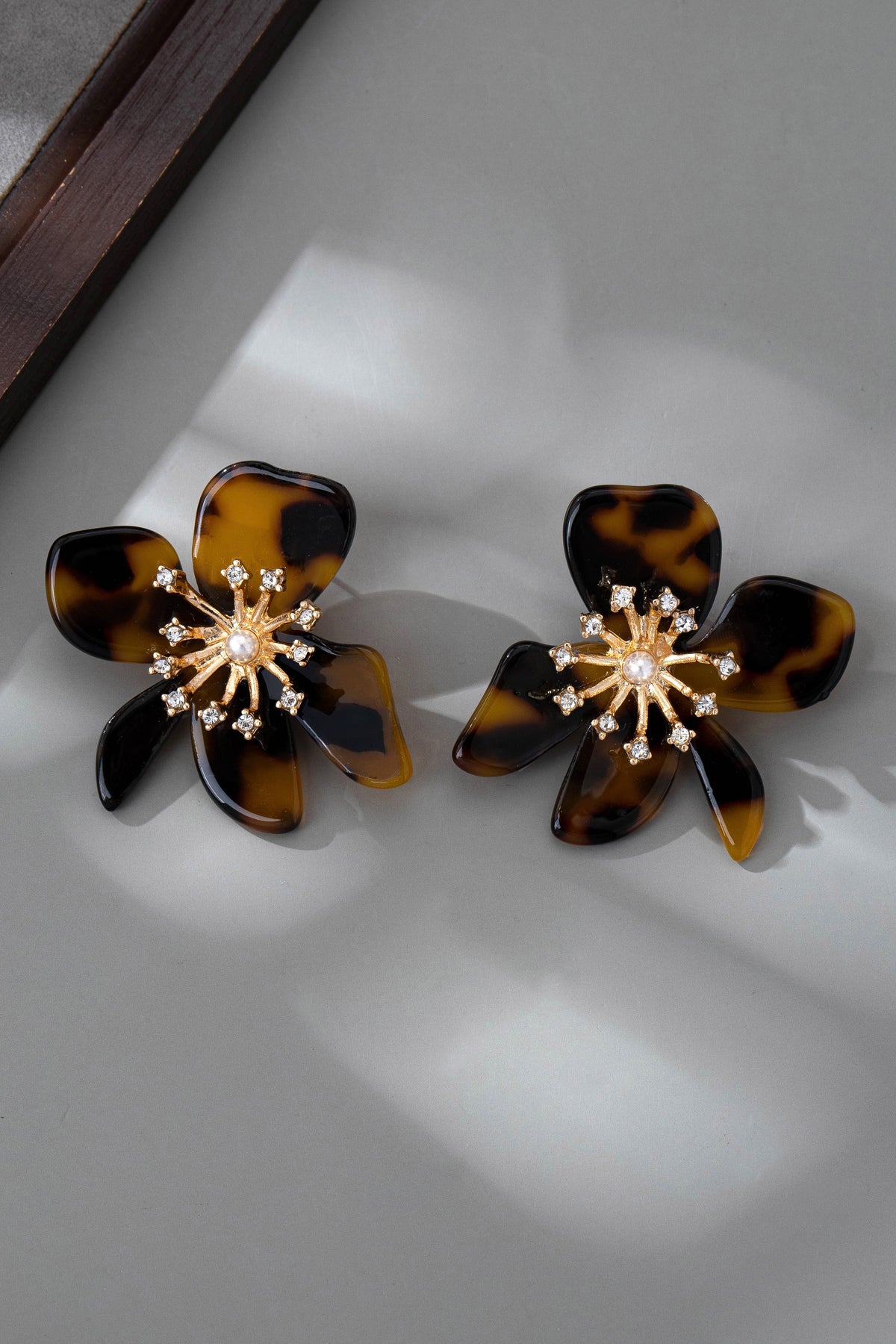 Floral Rhinestone Tort Stud